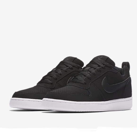 wmns nike court borough low